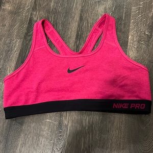 Nike Pro sports bra
